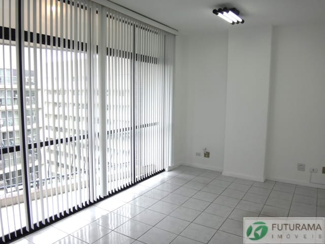 Sala para alugar, no bairro CENTRO CIVICO em Curitiba