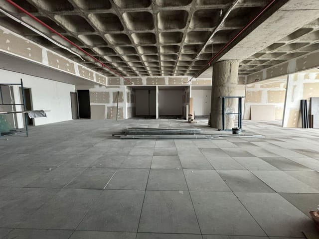 Sala com 332m², para alugar, no bairro Green Valley Alphaville em Barueri