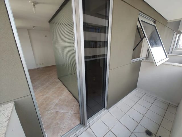 Sala à venda ou para alugar, no bairro Vila Mariana em São Paulo