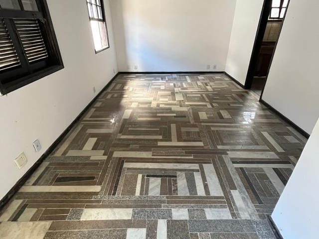 Casa à venda ou para alugar, no bairro Corrêas em Petrópolis