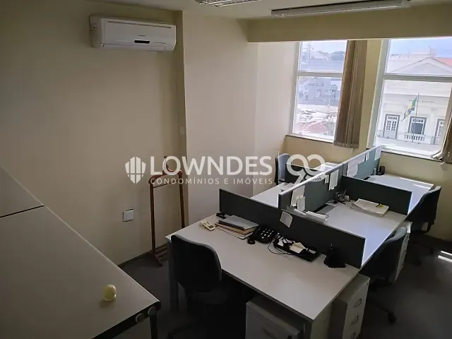 Sala à venda, no bairro Centro em Rio de Janeiro