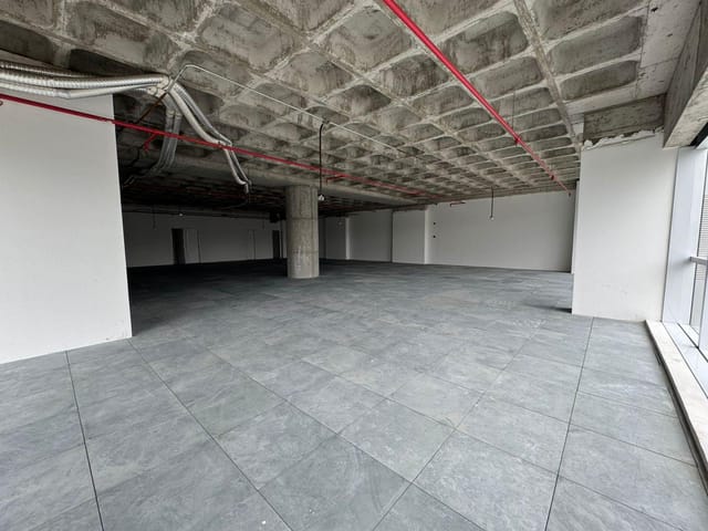 Sala com 332m², para alugar, no bairro Green Valley Alphaville em Barueri
