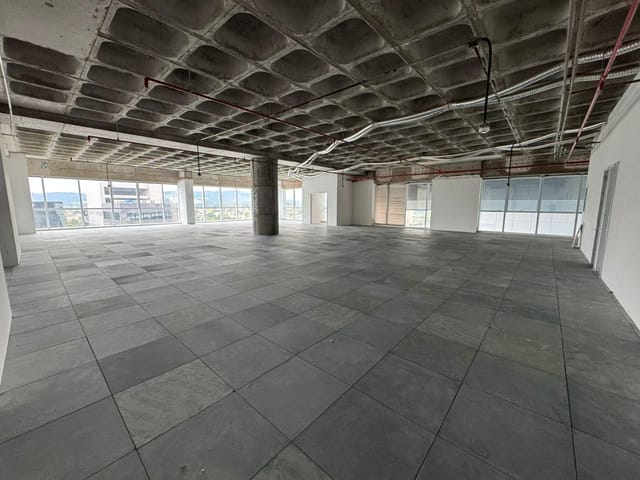 Sala com 332m², para alugar, no bairro Green Valley Alphaville em Barueri