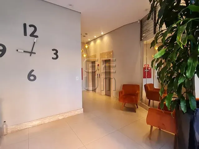 Sala com 96m², à venda, no bairro Centro em Londrina