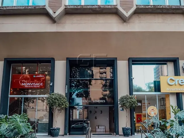 Sala com 96m², à venda, no bairro Centro em Londrina