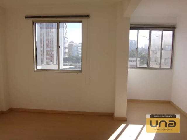 Sala para alugar, no bairro CENTRO em Curitiba