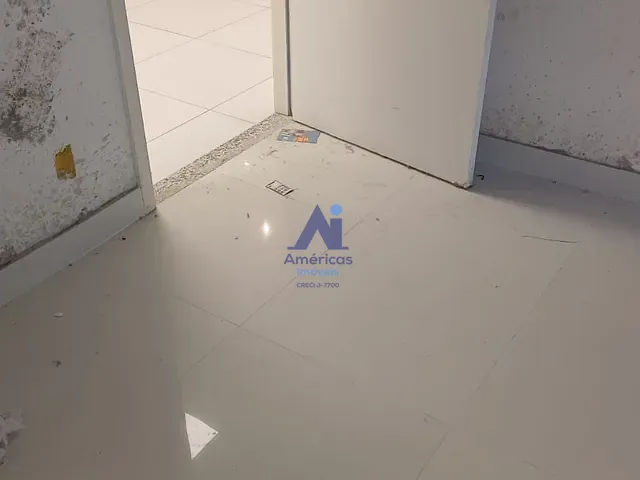 Sala com 22m², à venda ou para alugar, no bairro Recreio dos Bandeirantes em Rio de Janeiro