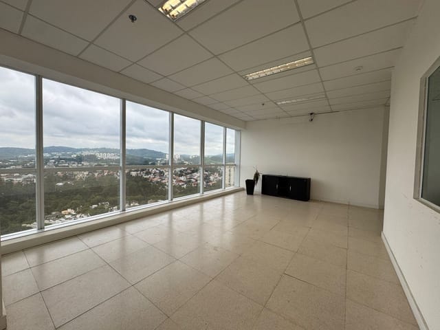 Sala com 332m², para alugar, no bairro Green Valley Alphaville em Barueri