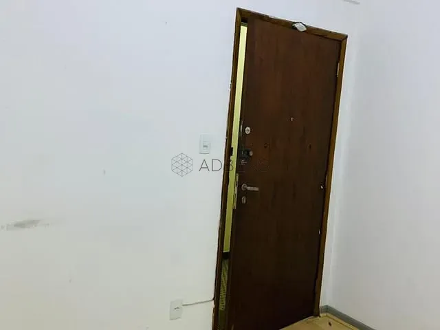Sala à venda, no bairro República em São Paulo
