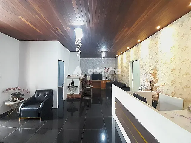 Sala para alugar, no bairro Centro em Ponta Grossa