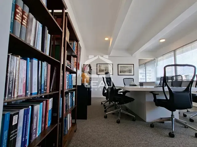 Sala com 179m², para alugar, no bairro Pinheiros em São Paulo