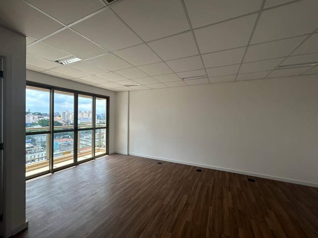 Sala para alugar, no bairro Rudge Ramos em São Bernardo do Campo