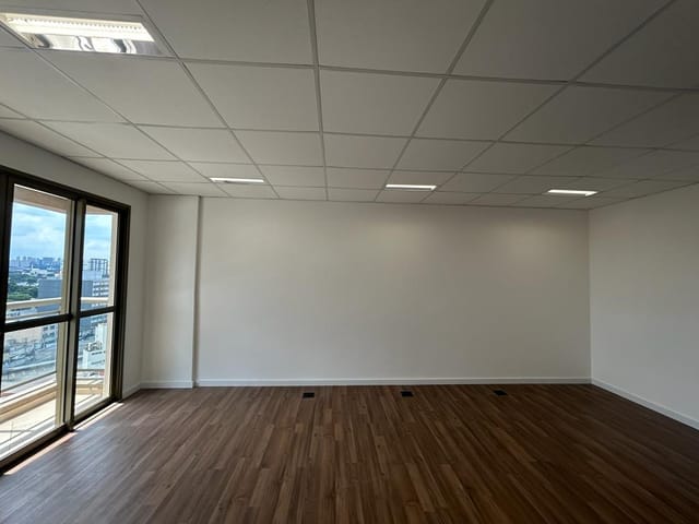 Sala para alugar, no bairro Rudge Ramos em São Bernardo do Campo