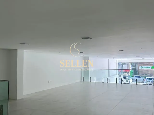 Sala com 277m², para alugar, no bairro Centro em Balneário Camboriú