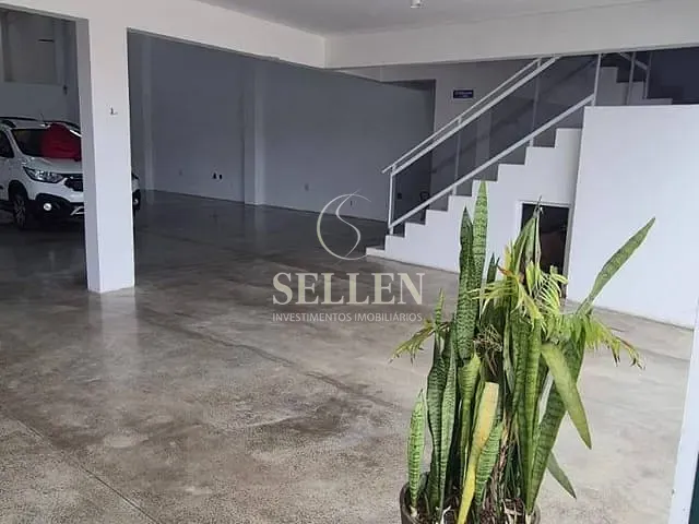 Sala com 460m², para alugar, no bairro Estados em Balneário Camboriú