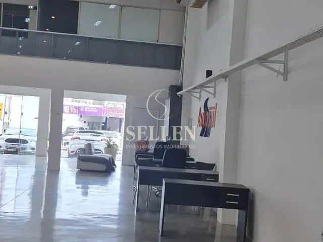 Sala com 460m², para alugar, no bairro Estados em Balneário Camboriú