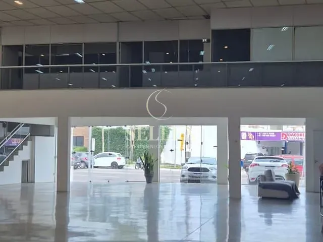 Sala com 460m², para alugar, no bairro Estados em Balneário Camboriú