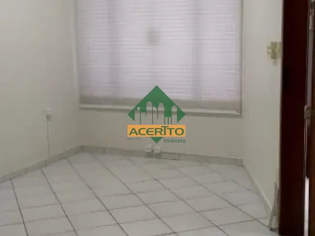 Sala com 17m², para alugar, no bairro Vila Mendonça em Araçatuba