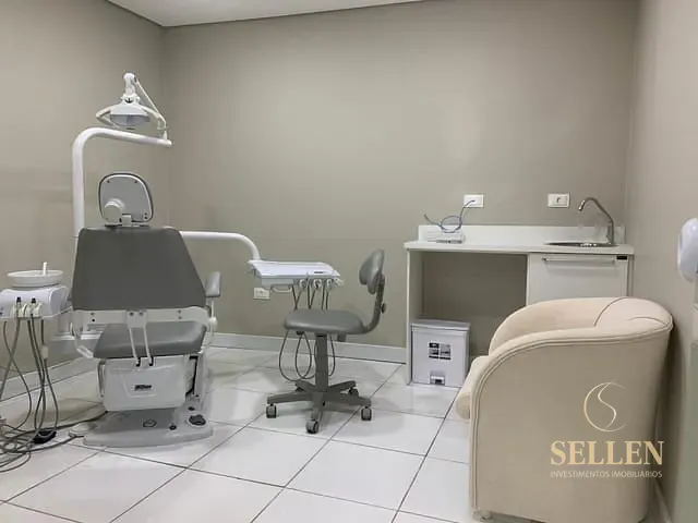 Sala com 20m², para alugar, no bairro Centro em Balneário Camboriú