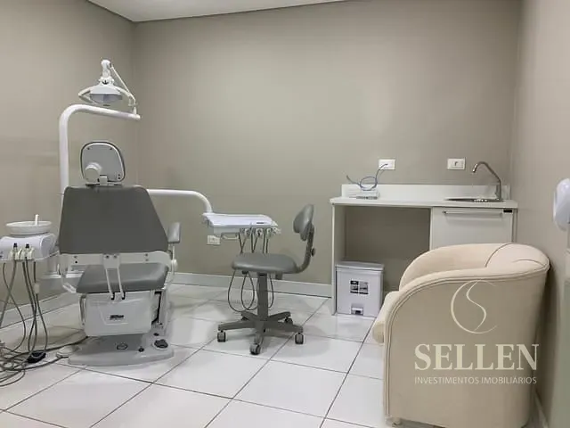 Sala com 20m², para alugar, no bairro Centro em Balneário Camboriú
