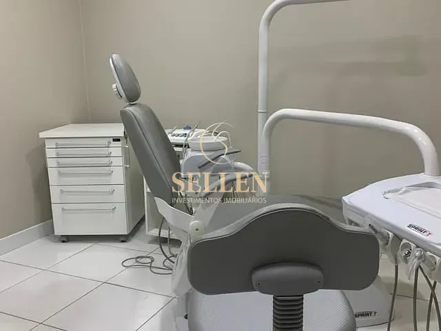 Sala com 20m², para alugar, no bairro Centro em Balneário Camboriú