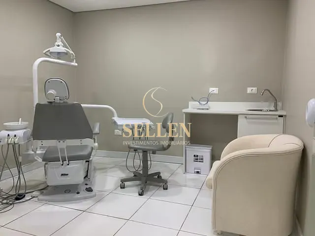 Sala com 20m², para alugar, no bairro Centro em Balneário Camboriú