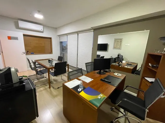 Sala com 10m², para alugar, no bairro Jardim Aquarius em São José Dos Campos