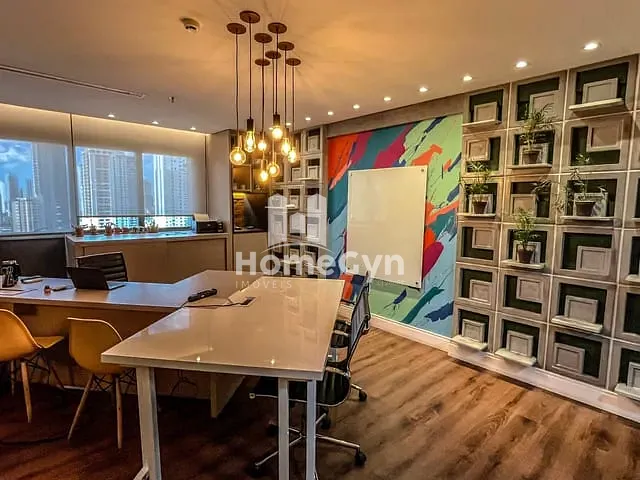 Sala com 32m², para alugar, no bairro Setor Bueno em Goiânia