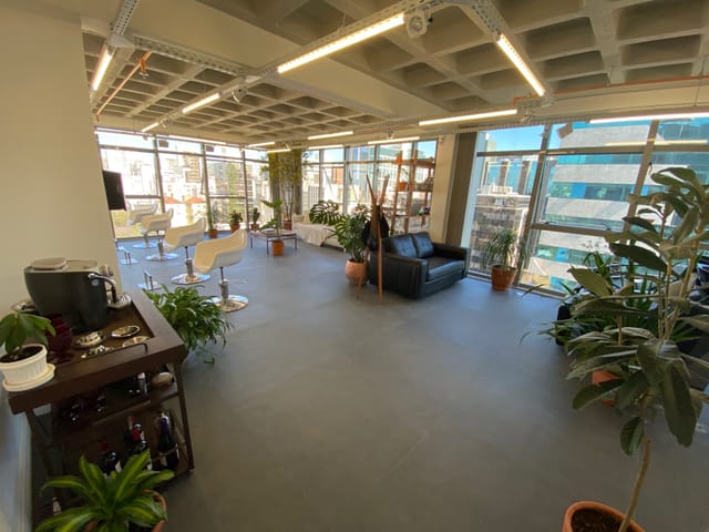 Sala com 120m², à venda, no bairro Rio Branco em Porto Alegre