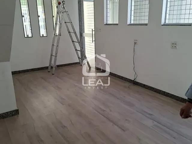 Sala com 50m², para alugar, no bairro Chácara Santo Antônio (Zona Sul) em São Paulo