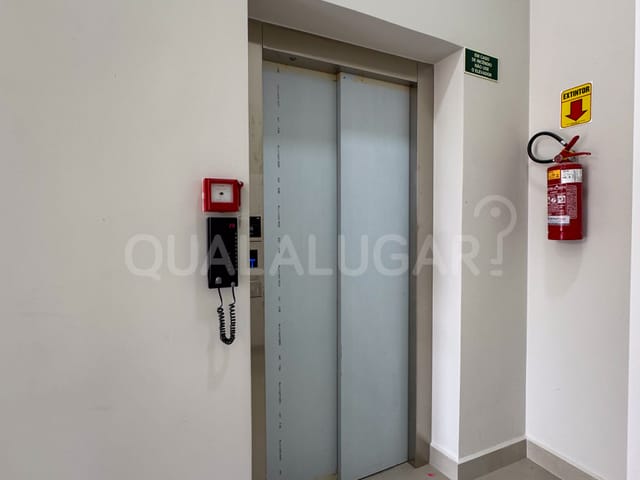 Sala para alugar, no bairro Aeroporto em Tubarão