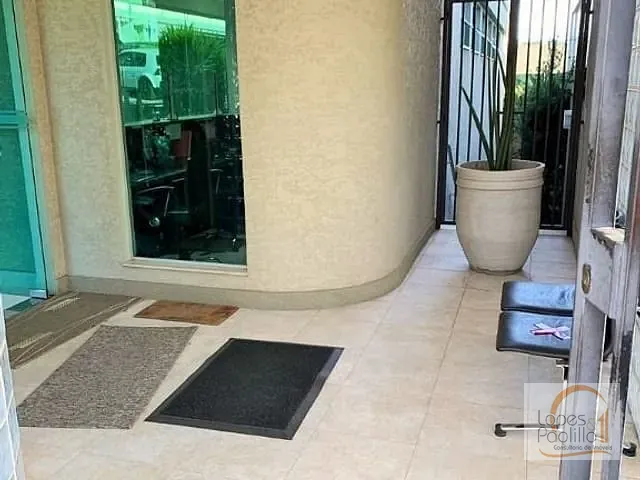 Sala com 527m², à venda, no bairro Centro em Atibaia