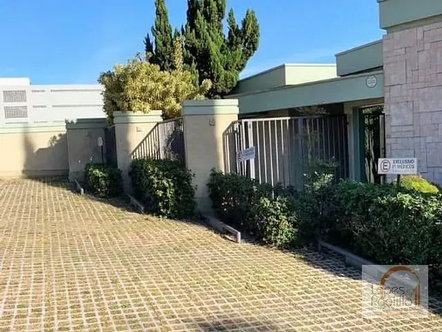 Sala com 527m², à venda, no bairro Centro em Atibaia