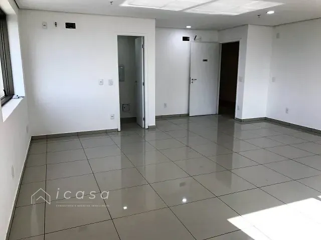 Sala com 46m², à venda, no bairro Jardim Oswaldo Cruz em São José dos Campos