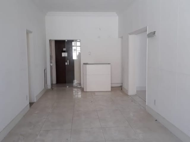 Sala para alugar, no bairro Centro em Petrópolis