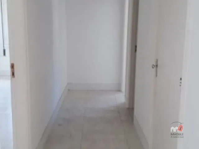 Sala para alugar, no bairro Centro em Petrópolis