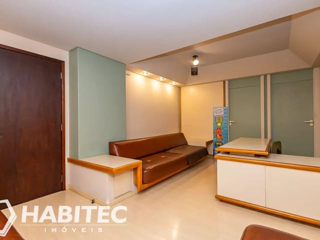 Sala à venda, no bairro Centro em Curitiba
