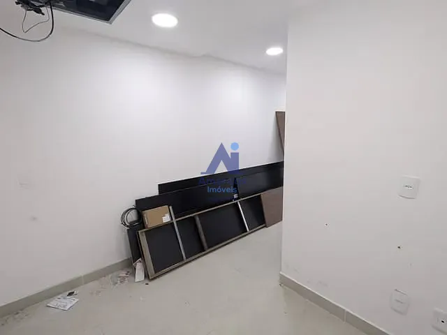Sala para alugar, no bairro Recreio dos Bandeirantes em Rio de Janeiro