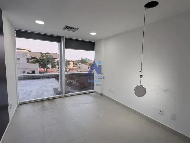 Sala para alugar, no bairro Recreio dos Bandeirantes em Rio de Janeiro