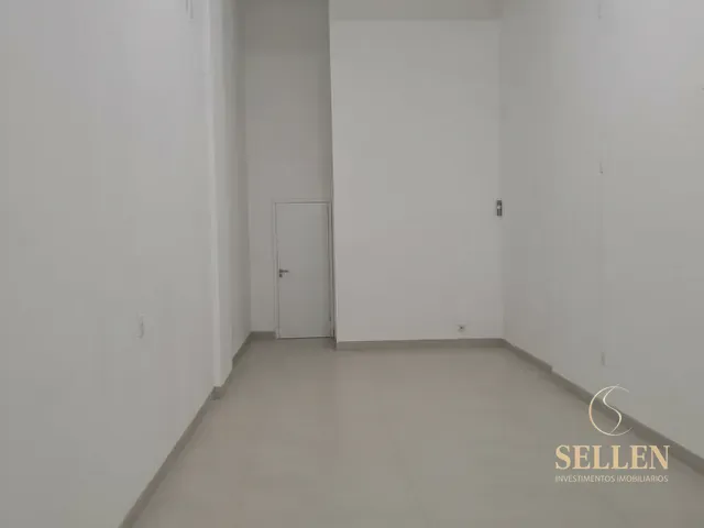 Sala para alugar, no bairro Centro em Balneário Camboriú