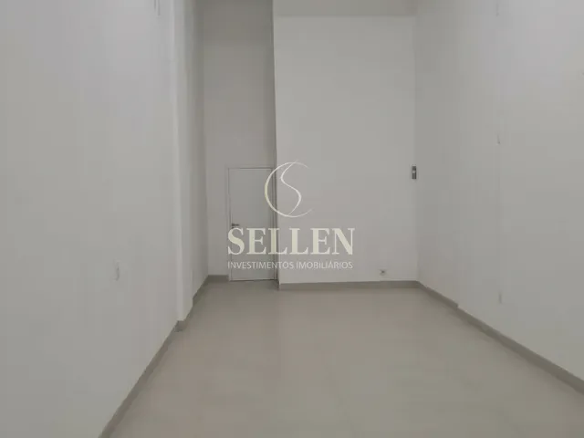 Sala para alugar, no bairro Centro em Balneário Camboriú
