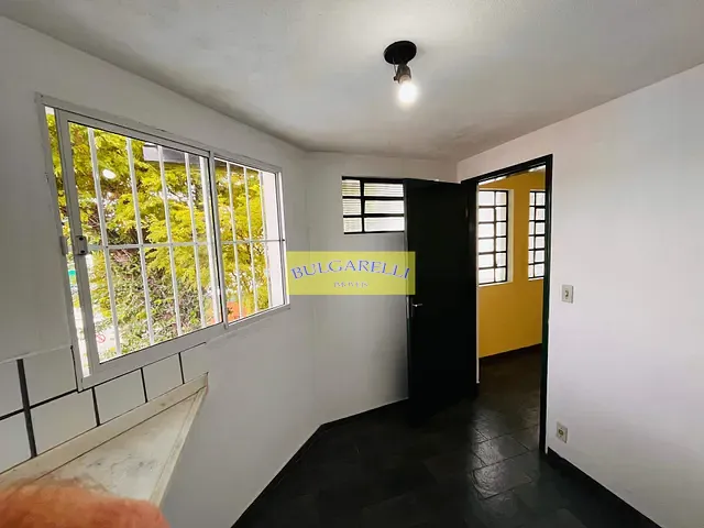 Sala com 28m², para alugar, no bairro Jardim Morumbi em Jundiaí