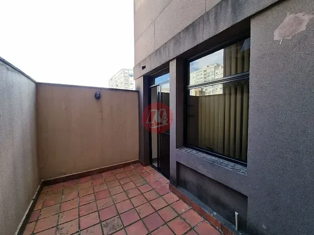 Sala à venda ou para alugar, no bairro Independência em Porto Alegre