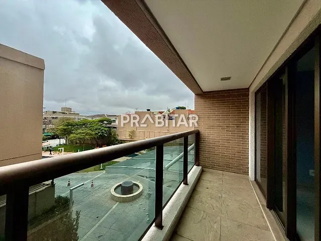 Sala à venda, no bairro Alto da Lapa em São Paulo