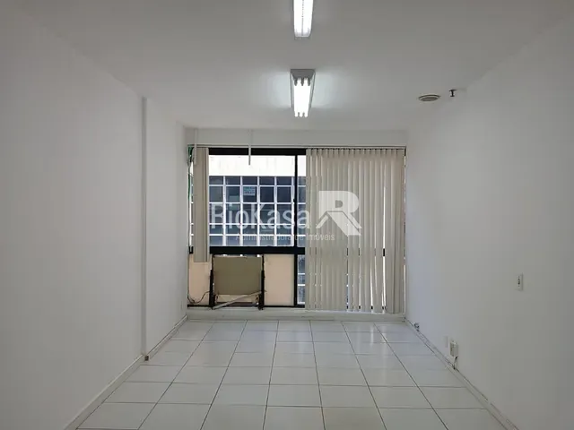 Sala para alugar, no bairro Centro em Rio de Janeiro