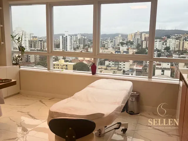 Sala à venda, no bairro Santana em Porto Alegre