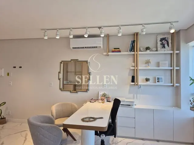 Sala à venda, no bairro Santana em Porto Alegre