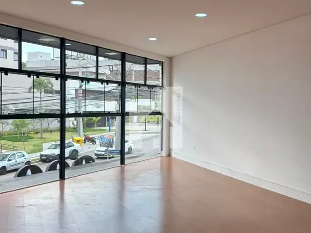 Sala para alugar, no bairro Parque Residencial Eloy Chaves em Jundiaí