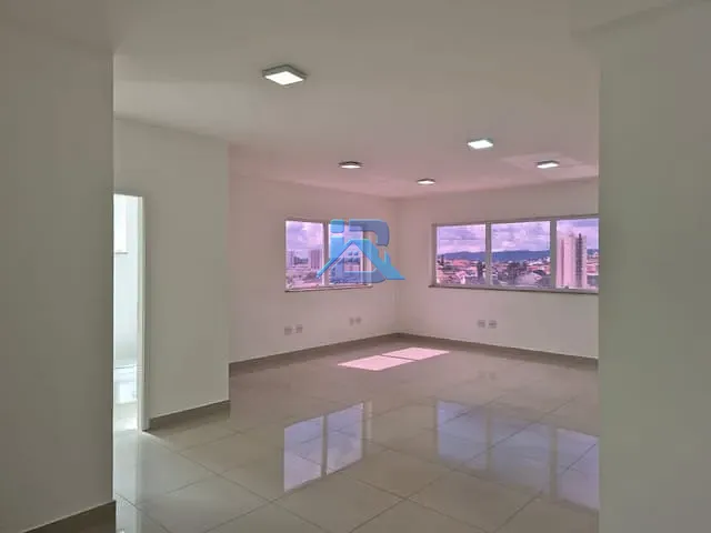 Sala para alugar, no bairro Centro em Itatiba