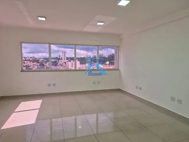 Sala para alugar, no bairro Centro em Itatiba